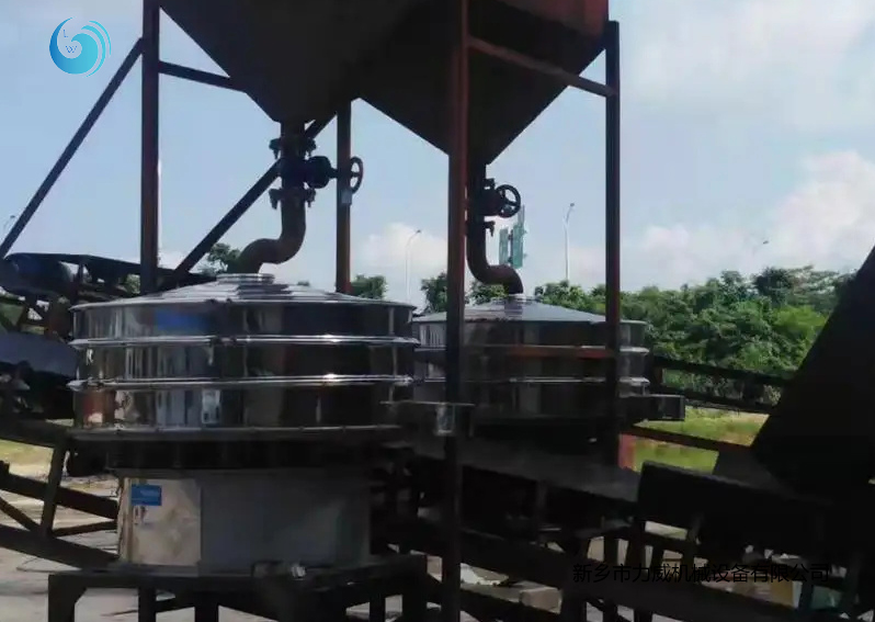 10吨膨润土细粉筛选黄色麻豆APP免费下载使用现场