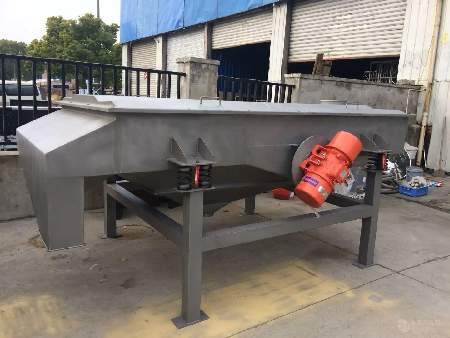 焦炭直线麻豆性视频在线煅烧焦颗粒筛选麻豆网视频免费观看